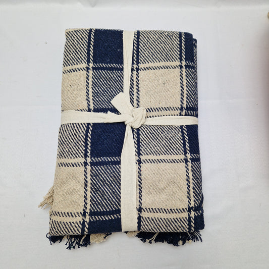 Beamfeature Country Club Milan Throw - Navy / Natural Check