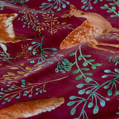 Deyongs Fox and Deer Duvet Set Mulberry King