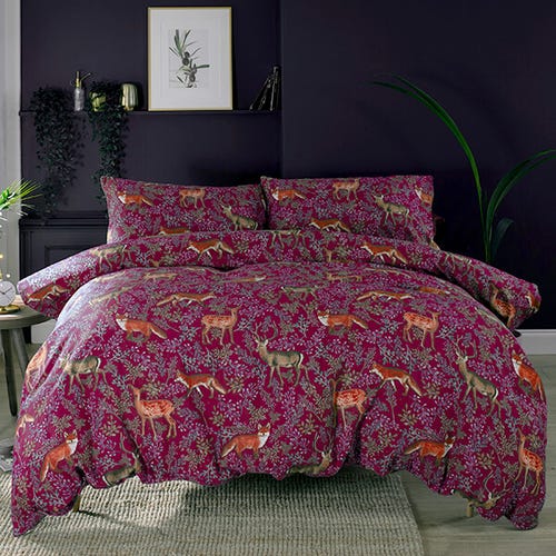 Deyongs Fox and Deer Duvet Set Mulberry King