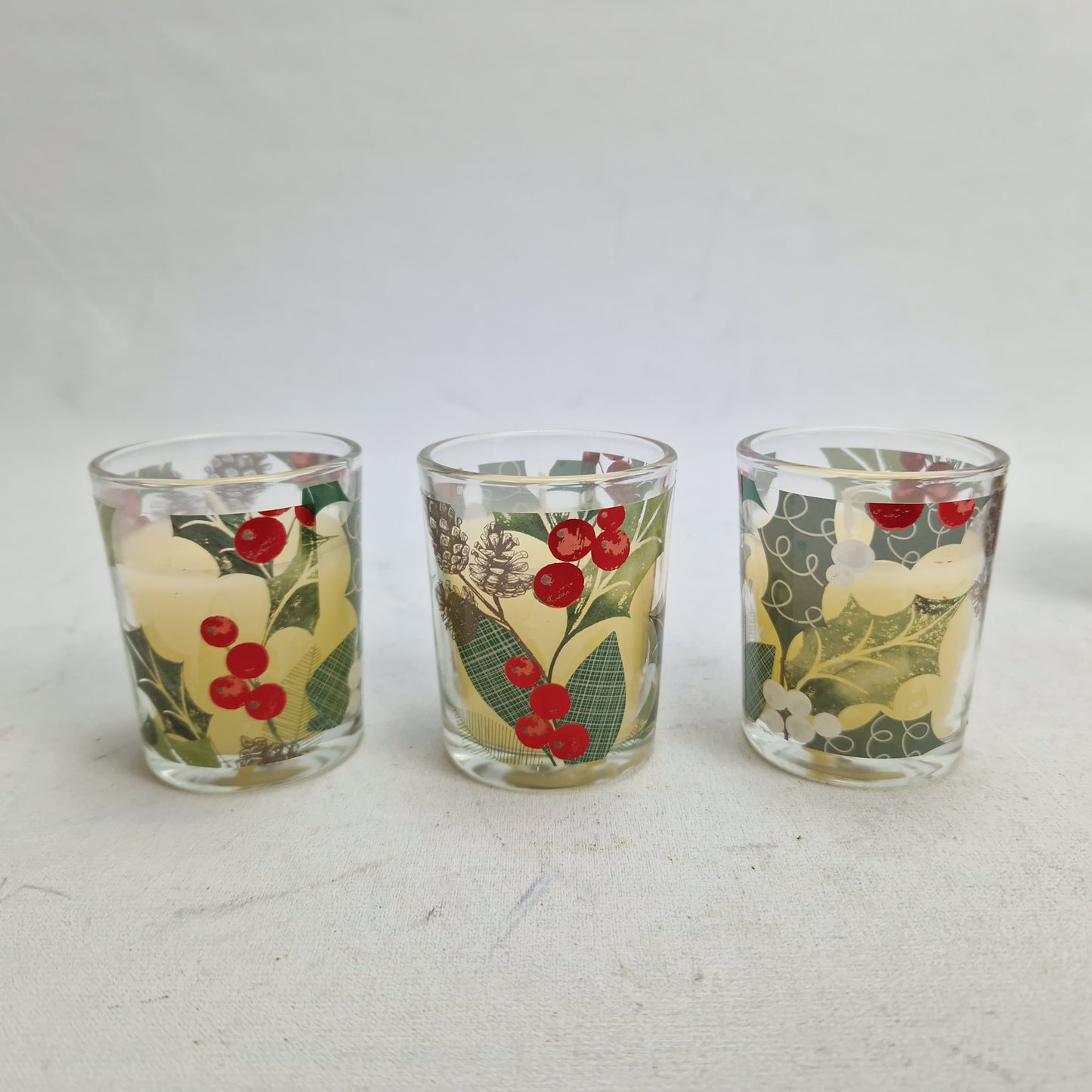 SiL Christmas Set of 3 Mistletoe & Fir Scented Votive Candles