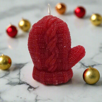 SiL Christmas Cosy Mitten 3D Shaped Candle