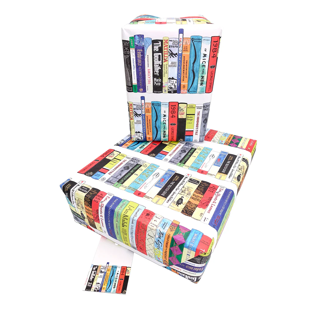 Presenting Perfection 'Great Books' Novelty Gift Wrap & Tags Set - 5 Sheets