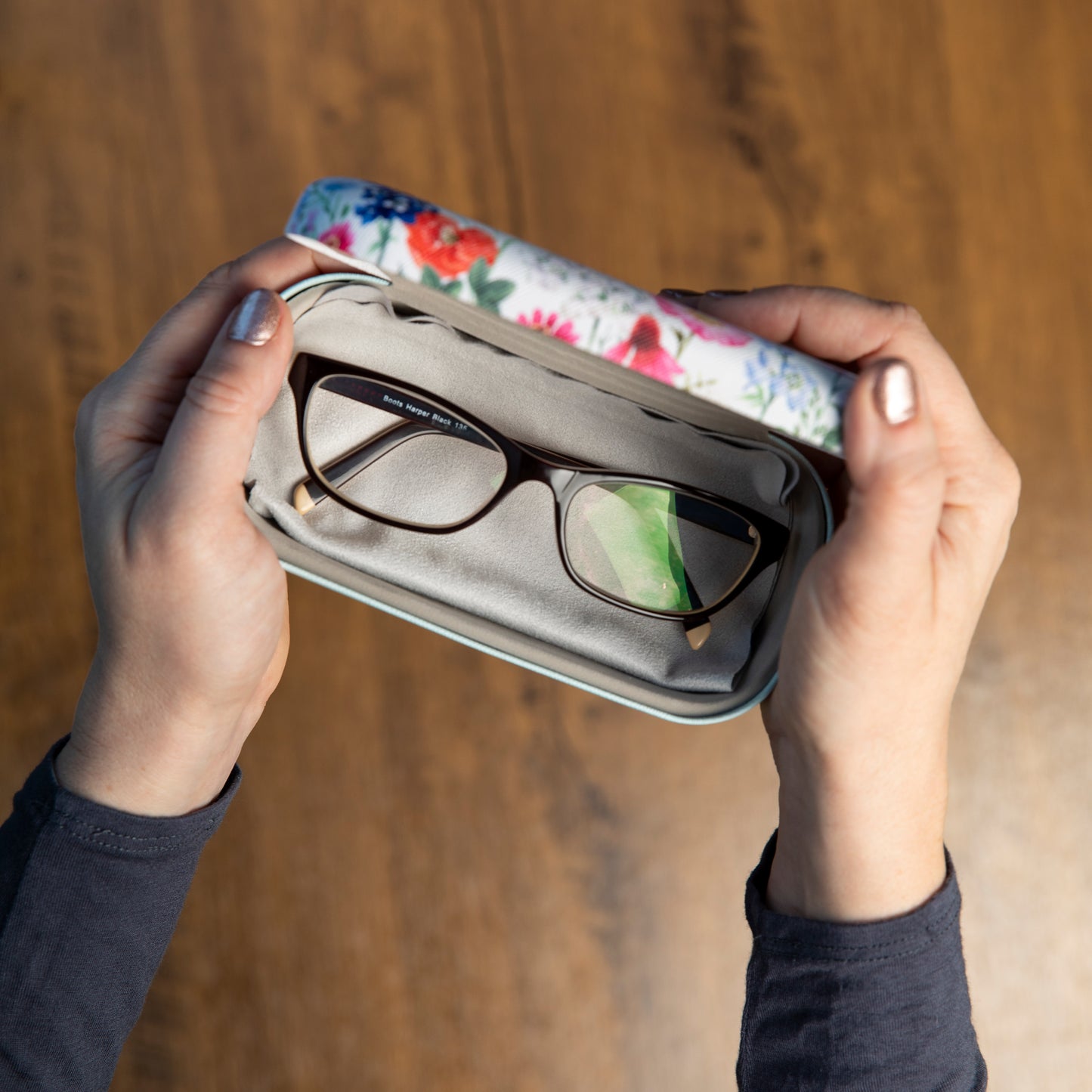 The Gifted Stationery Co. Wild Harmony Floral Solid Glasses Case