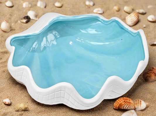 Quay Traders Ceramic White Blue Clam Shell Dish
