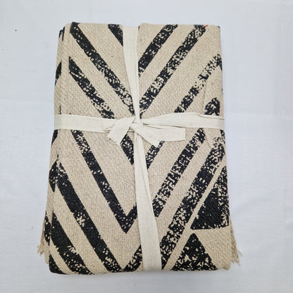 Beamfeature Country Club Milan Throw - Natural Grey Chevron