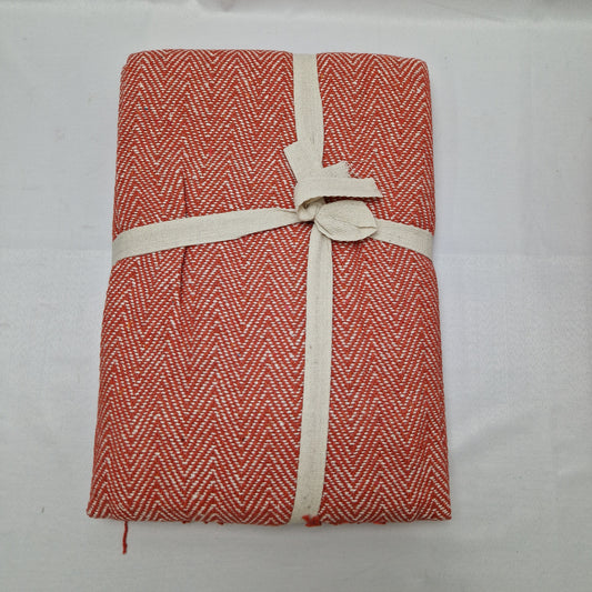 Beamfeature Country Club Milan Throw - Rust Chevron