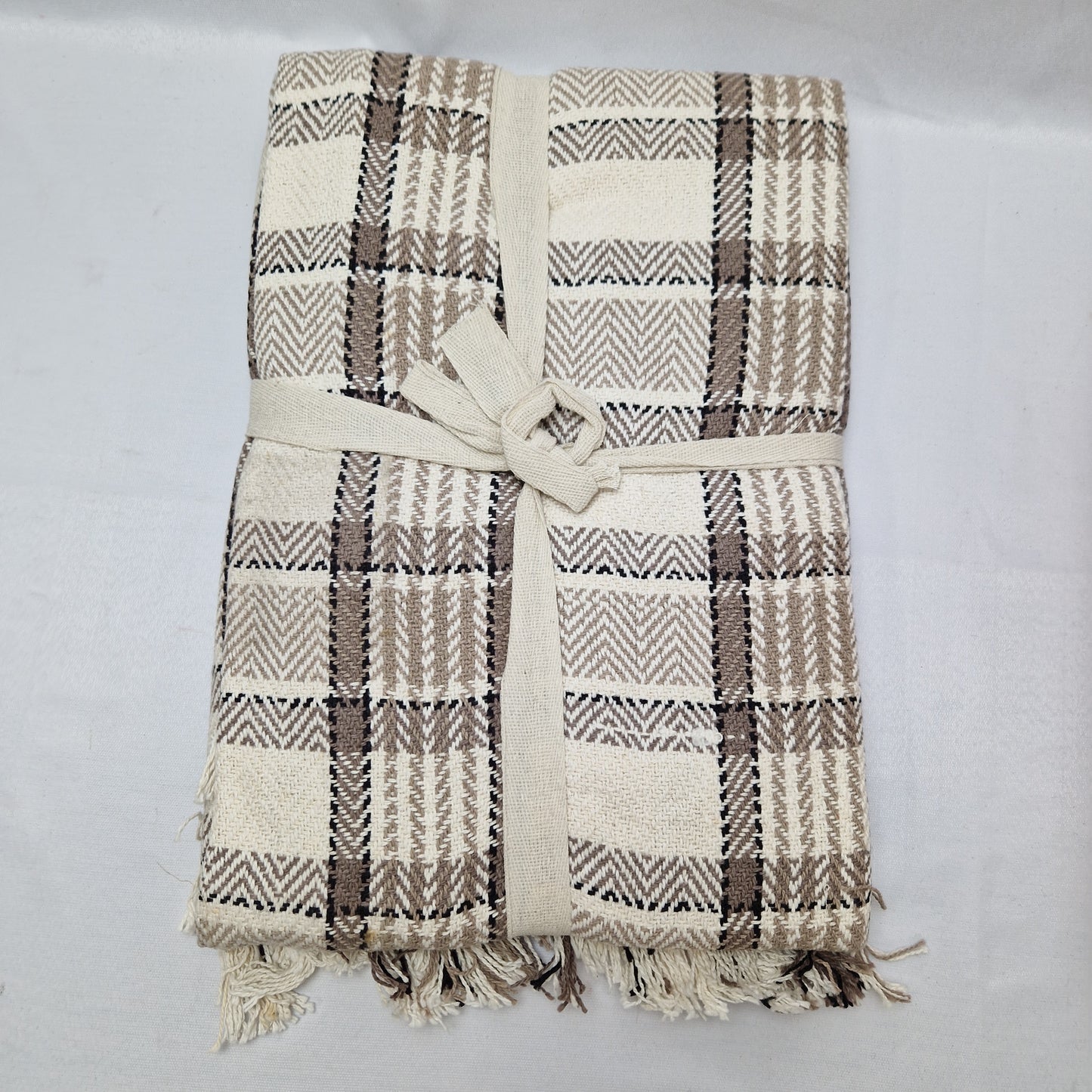 Beamfeature Country Club Milan Throw - Natural / Brown Check